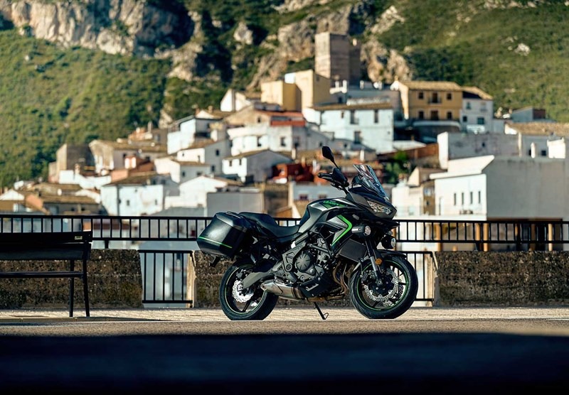 VERSYS 650 - Image 2