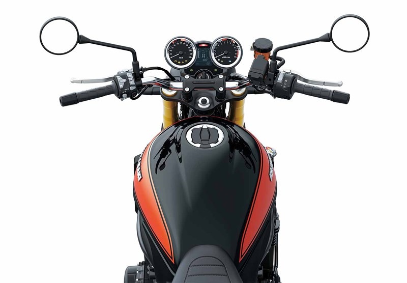 Z900RS - Image 2